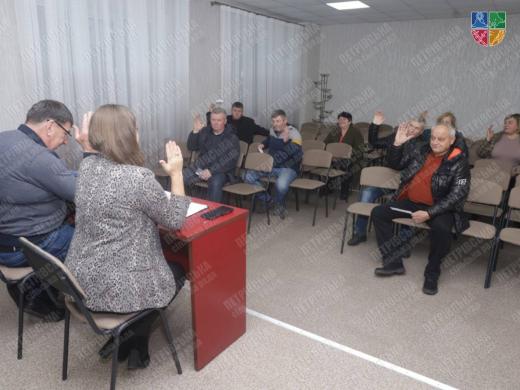 6 листопада відбулось засідання адміністративної комісії Петрівської сільської ради.