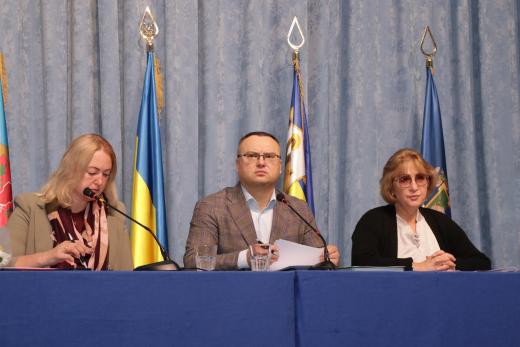 08 жовтня  у приміщенні Новопетрівського будинку культури відбулось засідання 90 позачергової сесії Петрівської сільської ради.